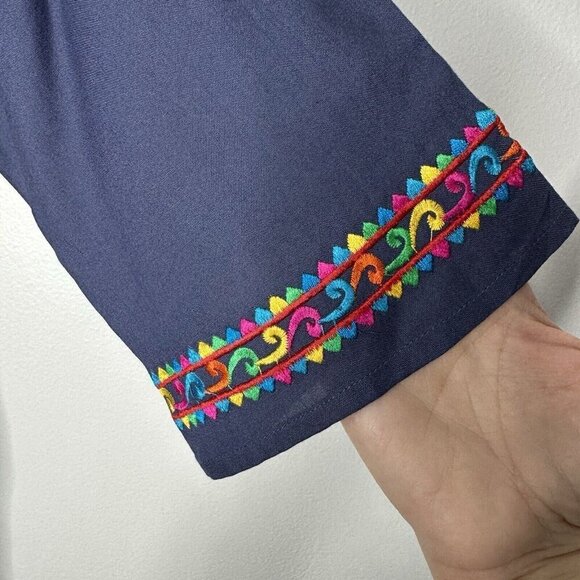 Ruby n Style Tunic Top Size M Floral Embroidered Gray - Picture 5 of 11